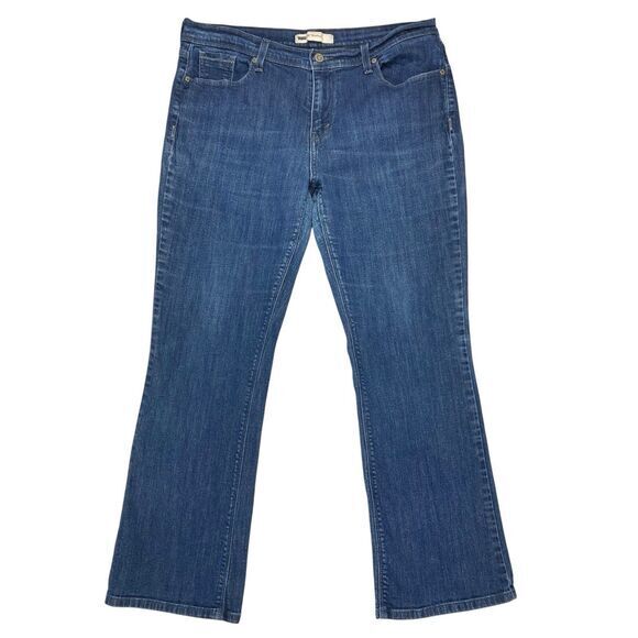 Levi's 515 Bootcut Jeans Womens 31 x 30 Blue Medium Wash Modest Business Casual - Picture 1 of 16